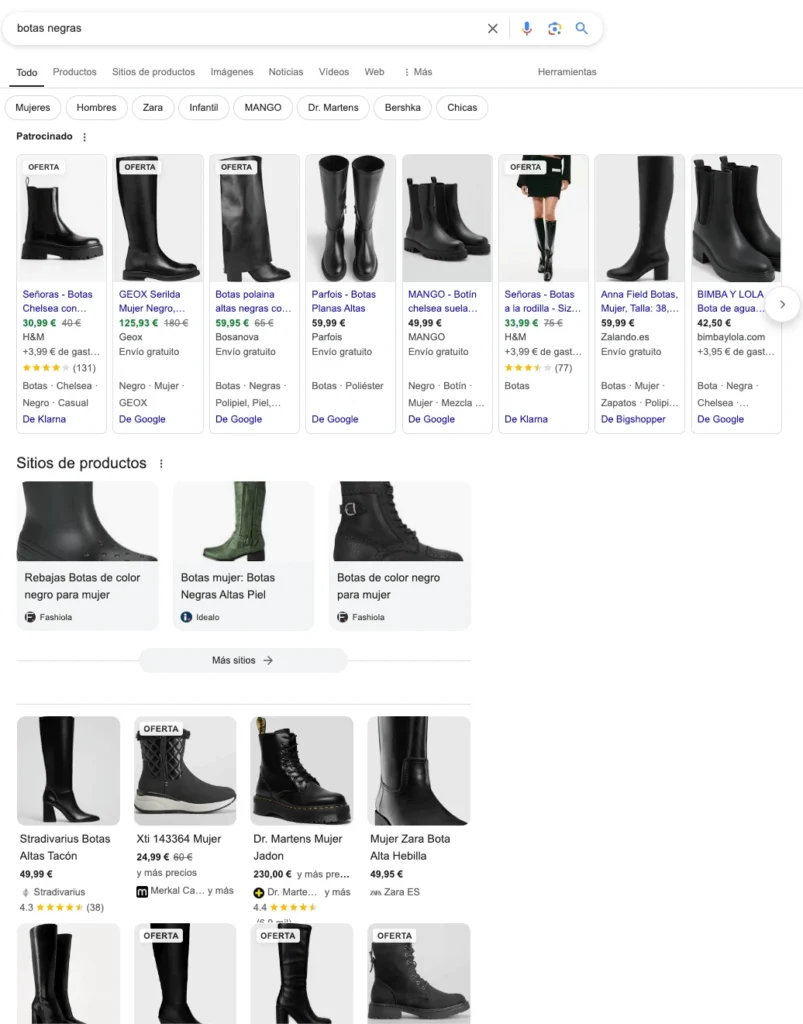 Resultados de búsqueda de Google para "botas negras" con anuncios patrocinados, sitios de productos y opciones destacadas de diferentes marcas.